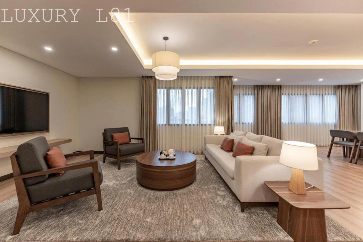 Angia Luxury Apartment Inside Landmark 81 Tower Ho Chi Minh City Bagian luar foto